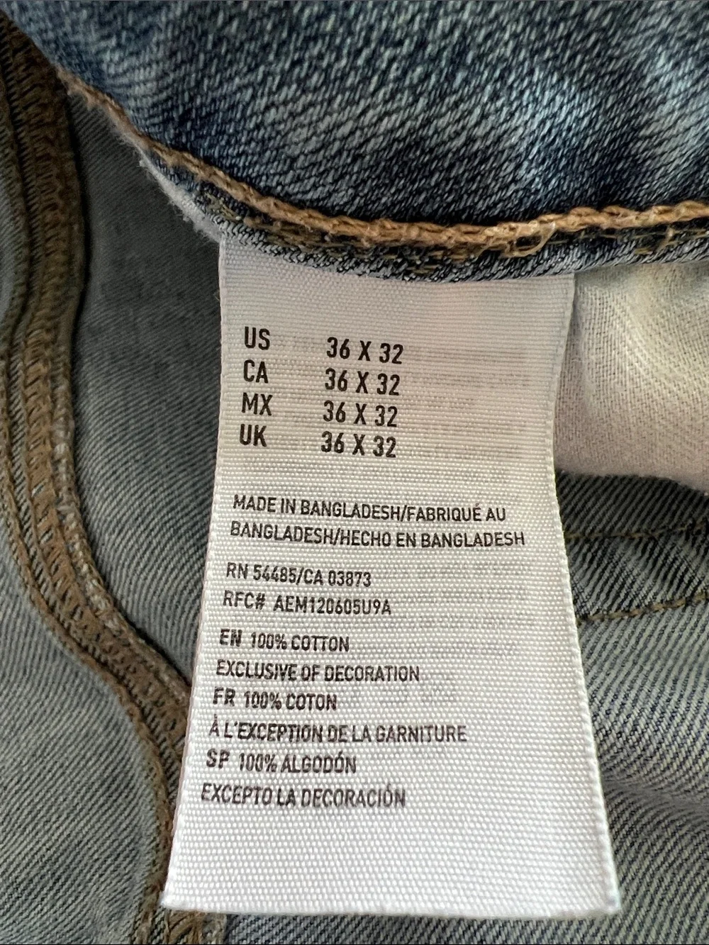American Eagle Mens 36x32 Original Straight Jeans Light Wash Easyflex Denim
